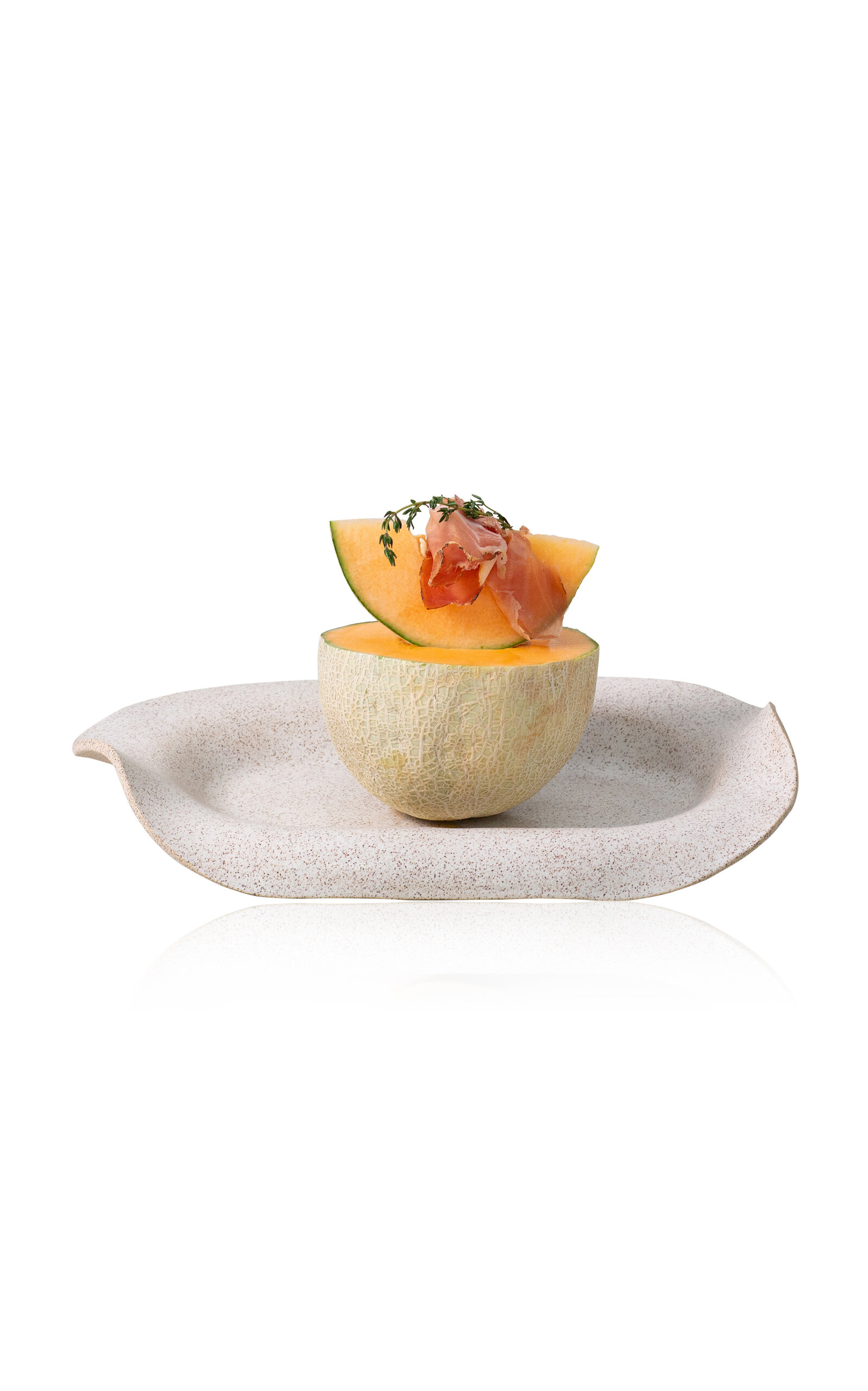 Sin Manta Ceramic Platter In Off-white