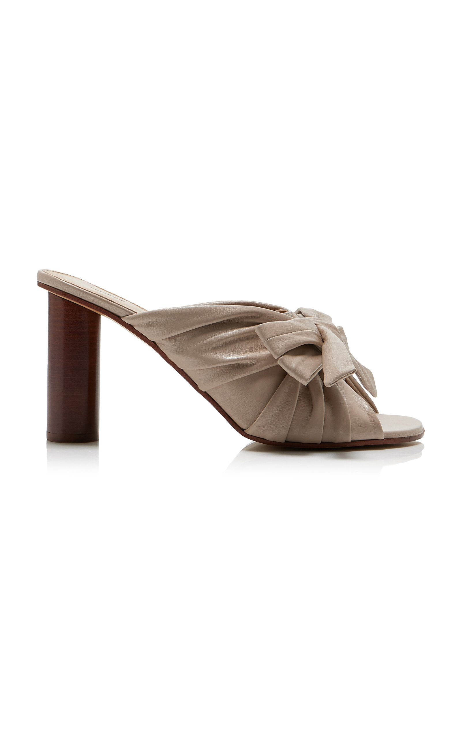 Jw Anderson Bow-detailed Leather Sandals In Taupe