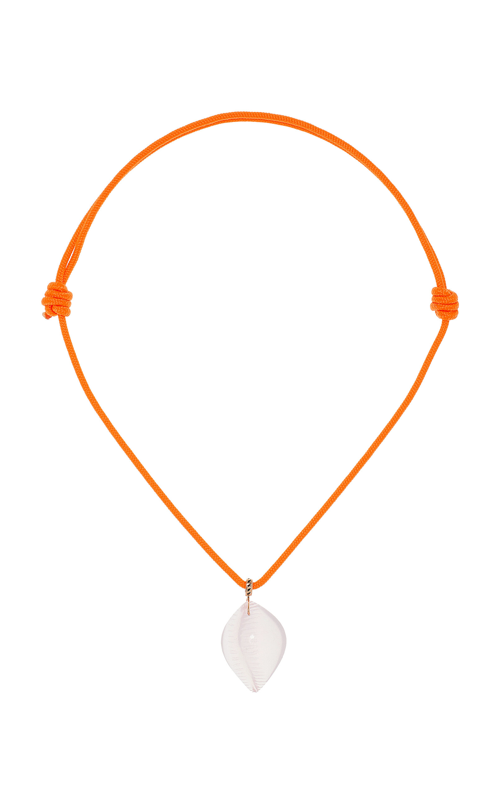 DEZSO BY SARA BELTRÁN