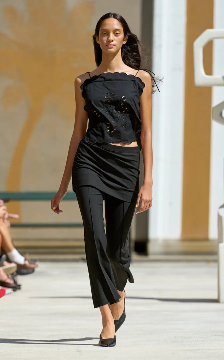 The Garment Noah Cropped Stretch-suiting Skirt Pants In Black