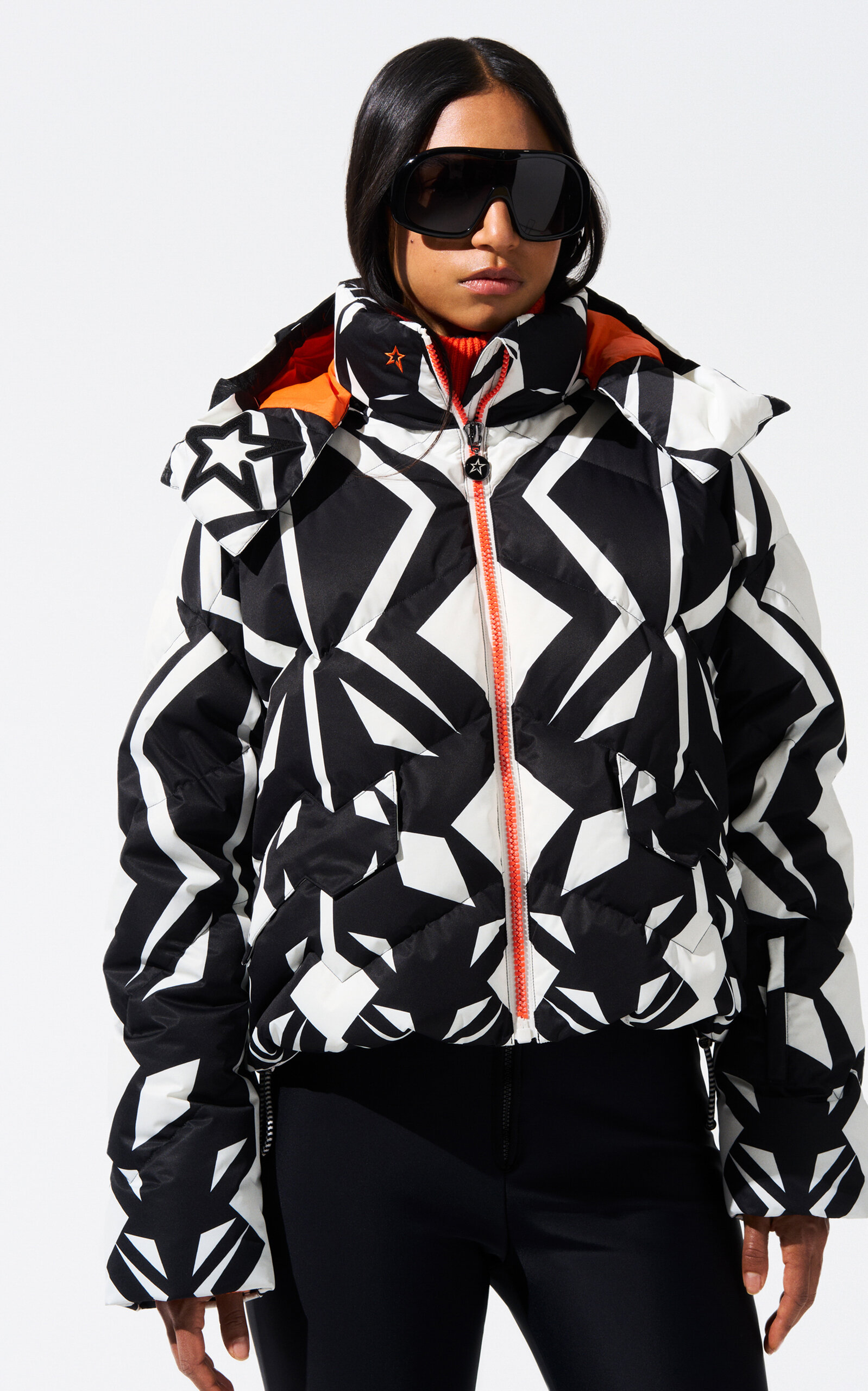 Perfect Moment Mountain Puffer Ski Jacket In Black,white