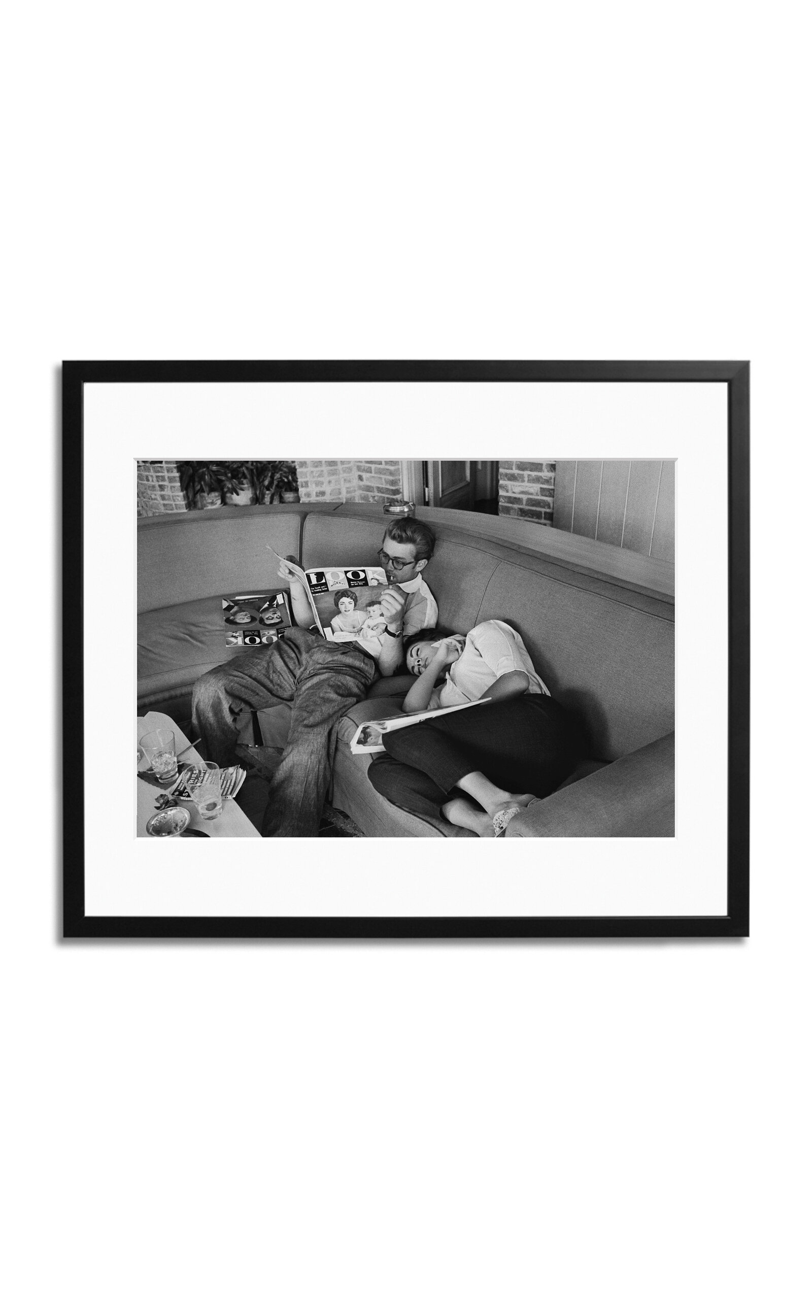 Sonic Editions James Dean And Liz Taylor Relaxing On Set Print; 20x24 In Black