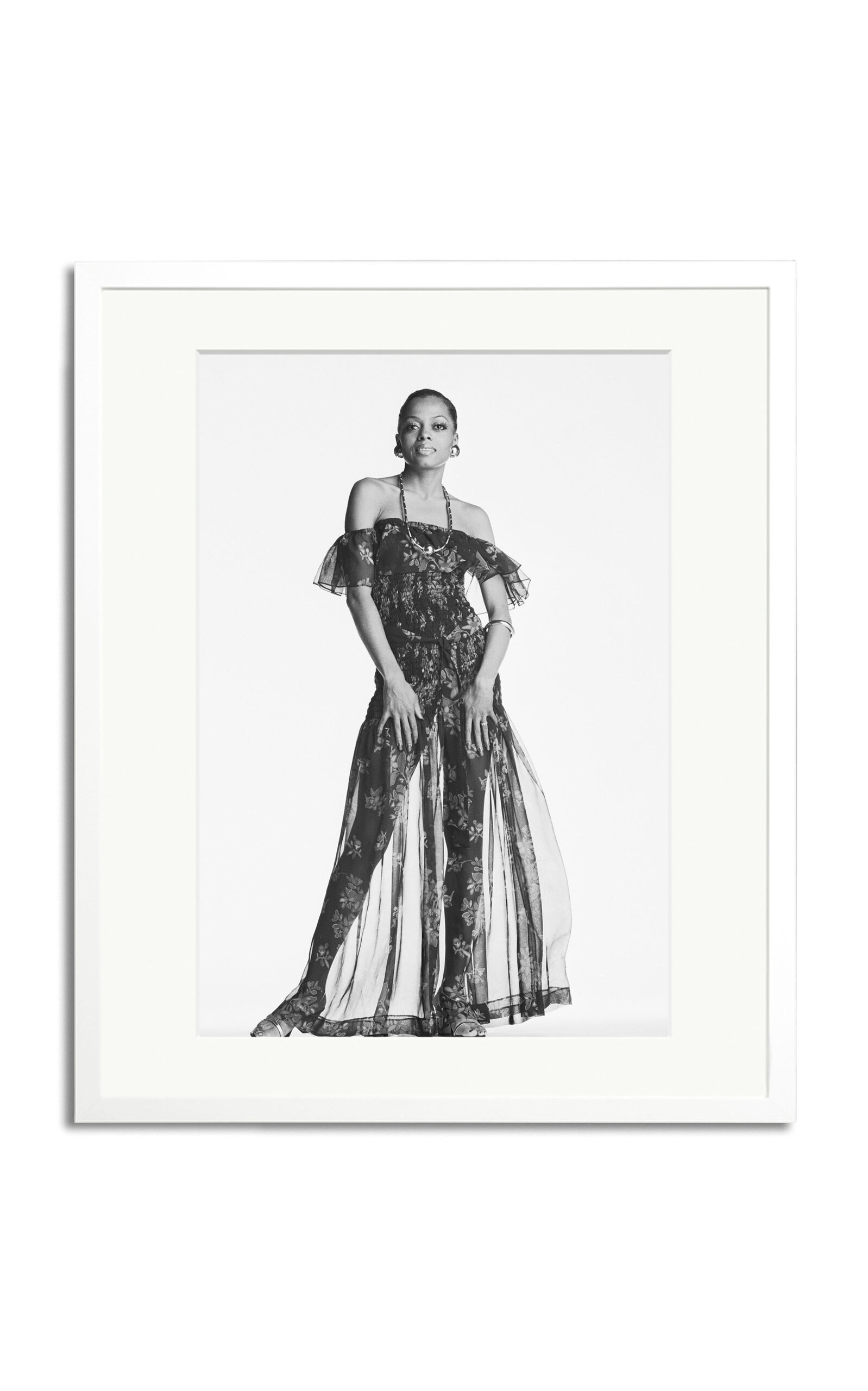 Sonic Editions Diana Ross Poses Print; 16x20 In Black