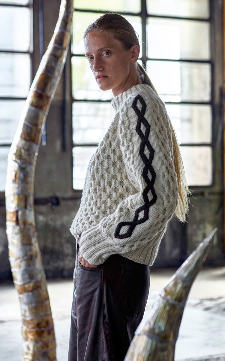 Curatoria Cardon Sweater