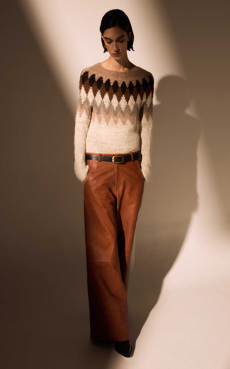 Curatoria Plumas Sweater