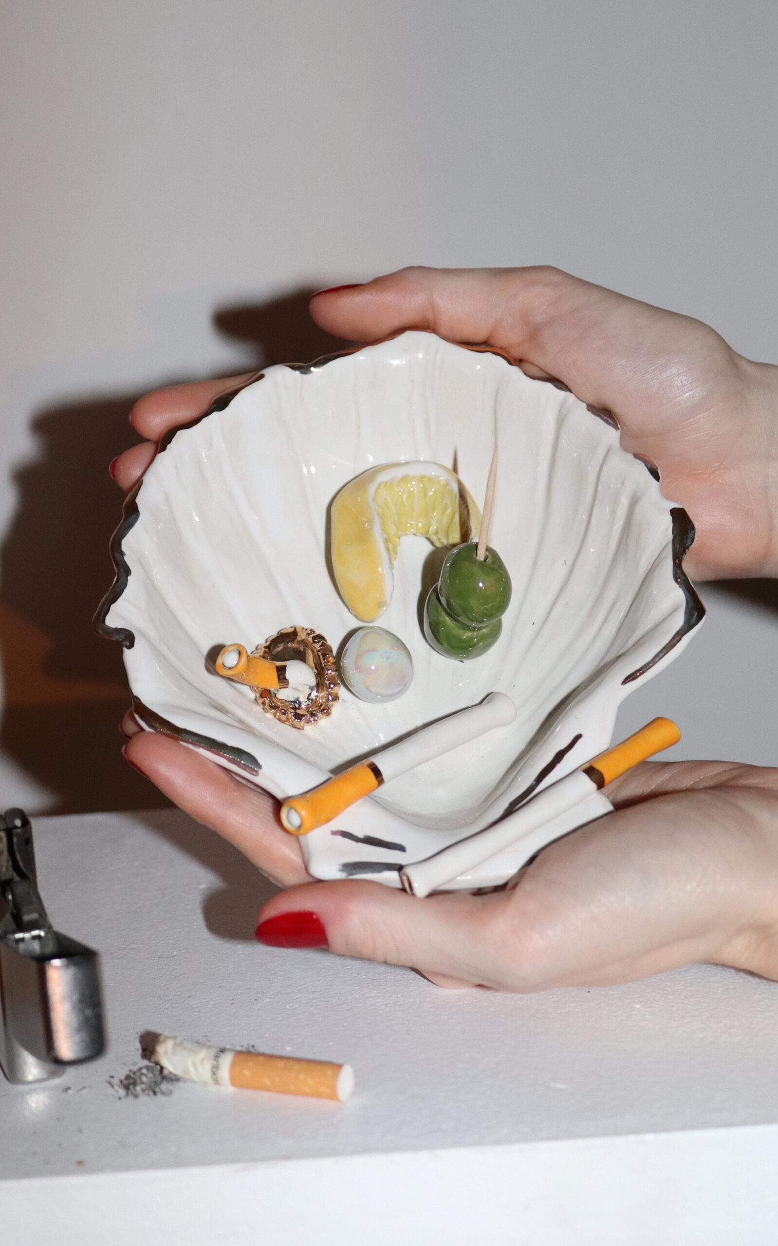 The Rolling And The Stoned Unlit Ciggy's Large Shell Ashtray