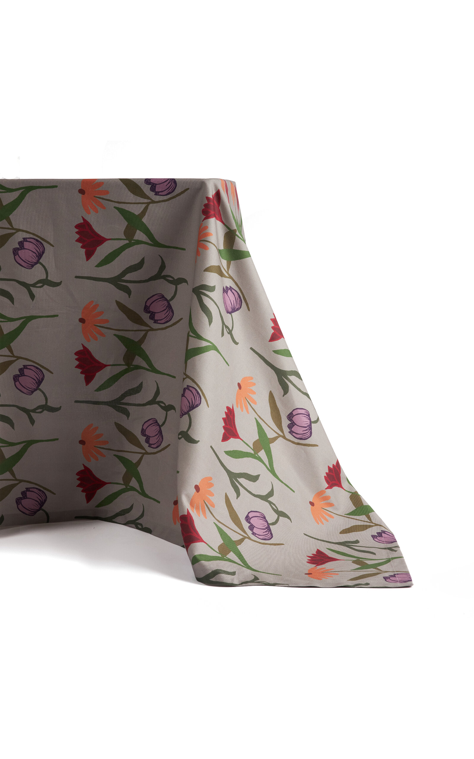 Sophie Williamson Design Picnic on the Meadow Small Cotton Tablecloth - Multi