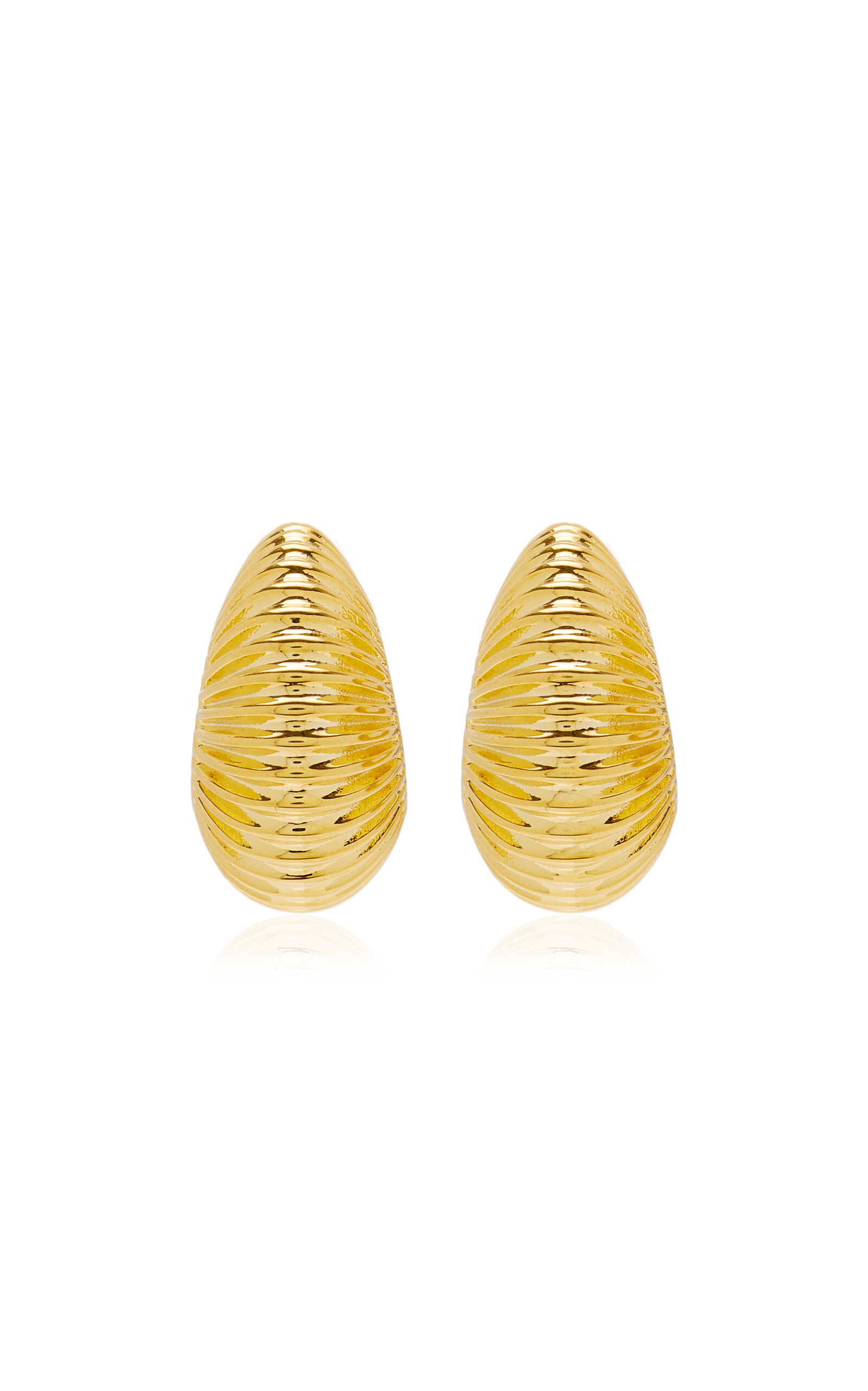 The Mali Petite Fluted Huggie