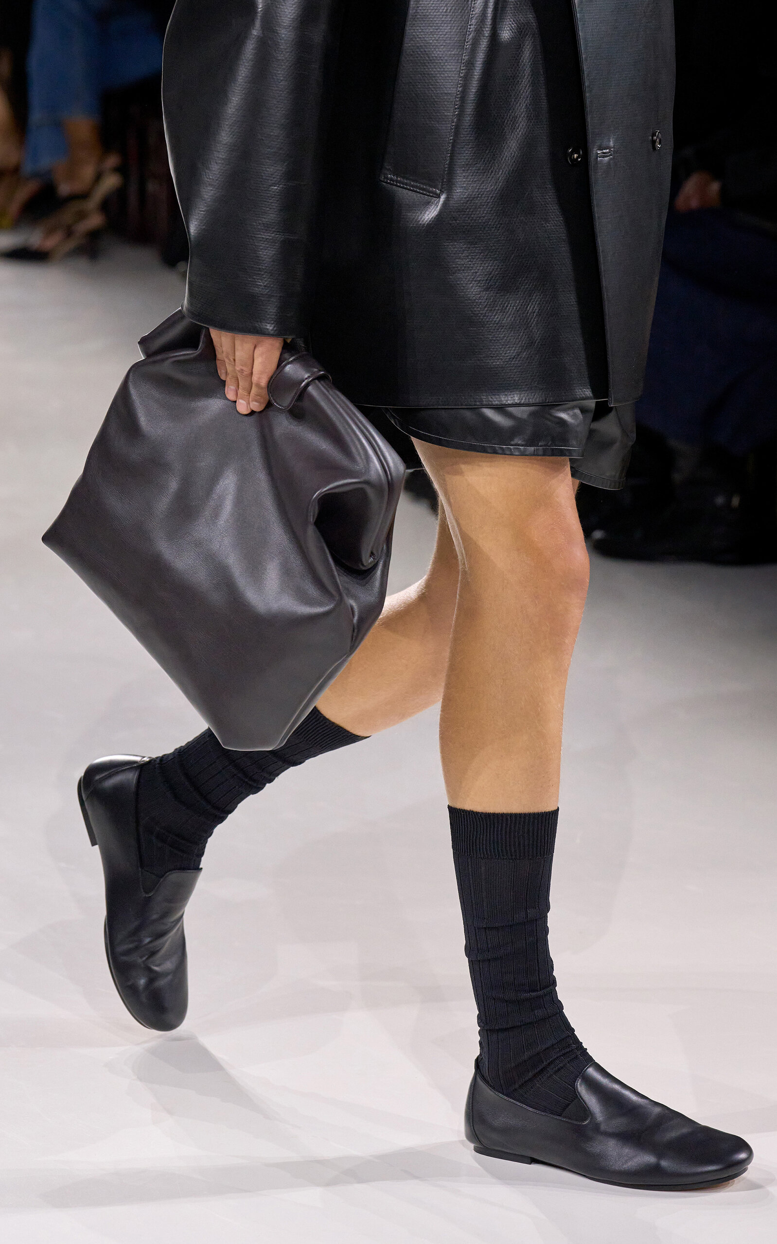 Bottega Veneta Lauren 1980 N/S Smooth Clutch - Brown - OS