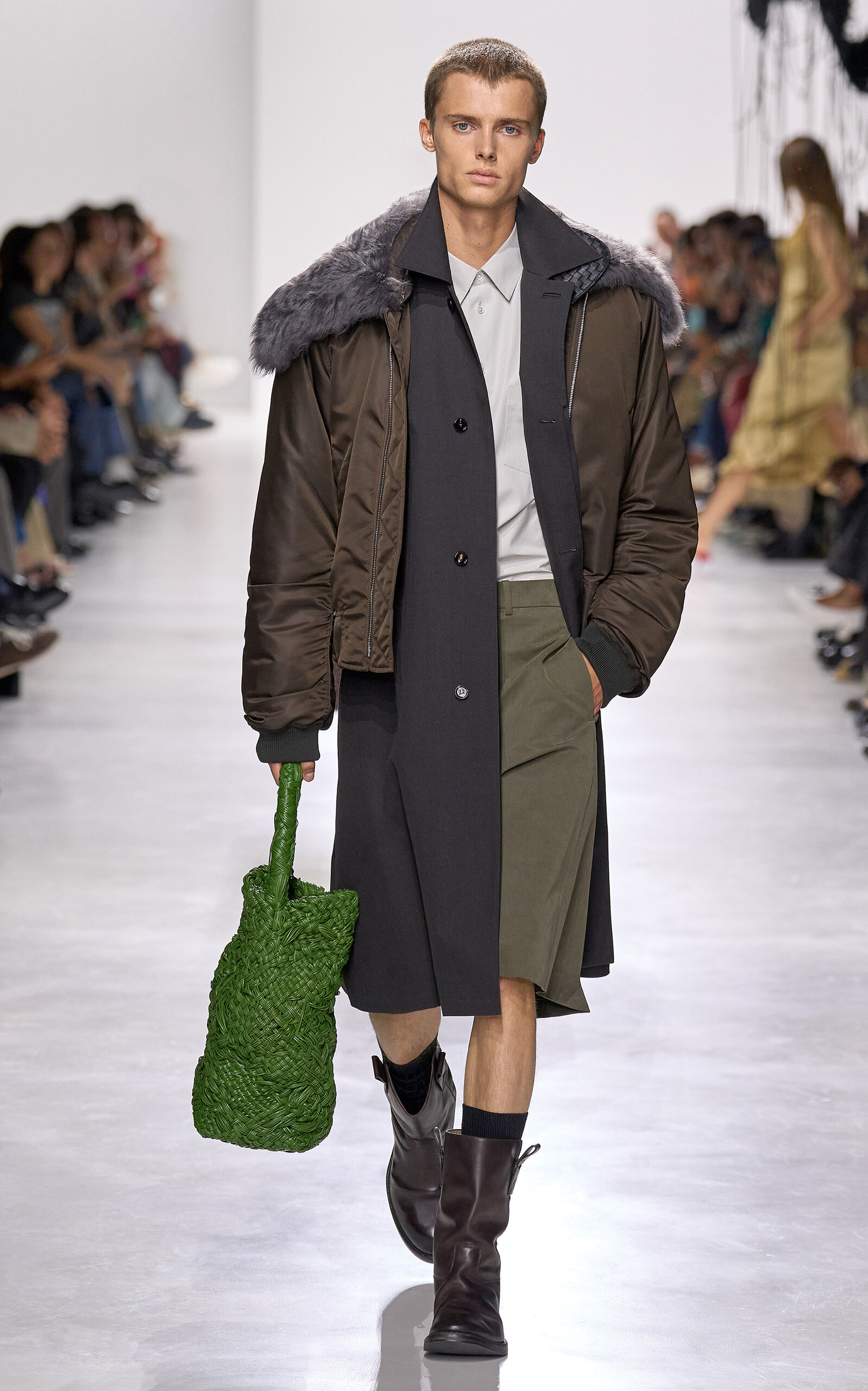 Bottega Veneta Large Hobo Cabat Intreccio Tote - Green - OS