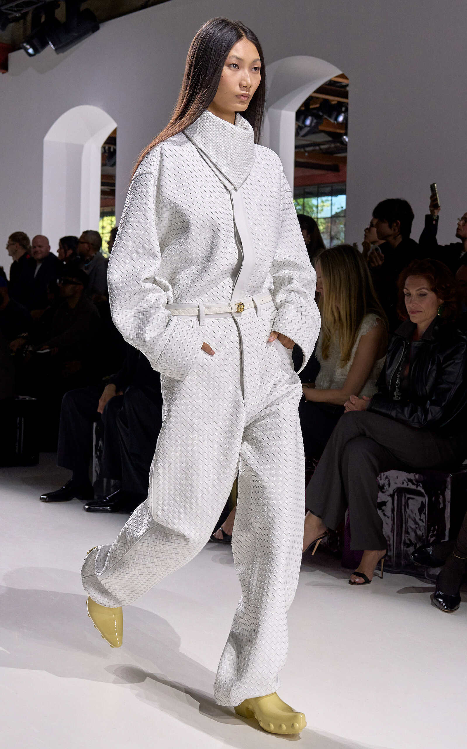 Bottega Veneta Monoc Small Intrecciato Leather Foulard In White