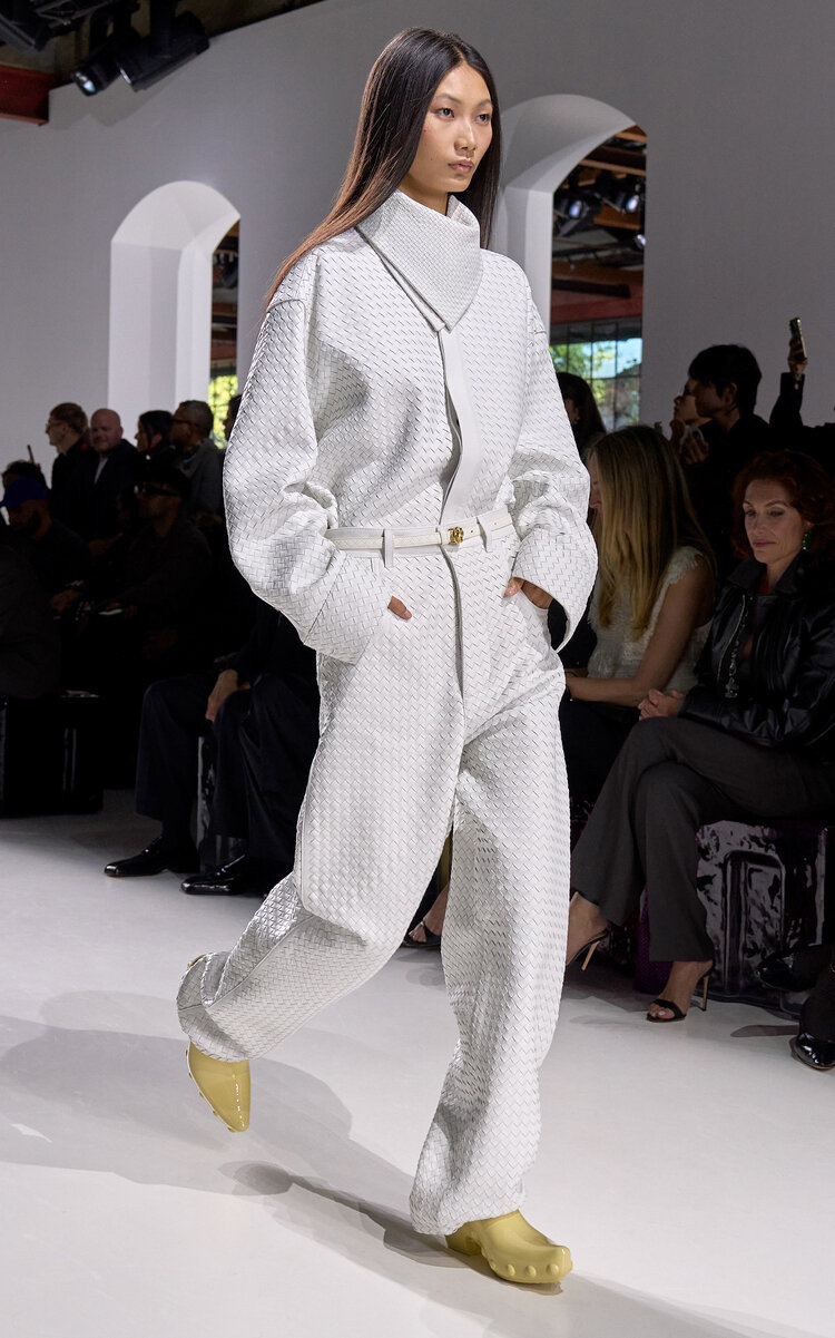Bottega Veneta Mid-rise Intrecciato Leather Wide-leg Pants In White