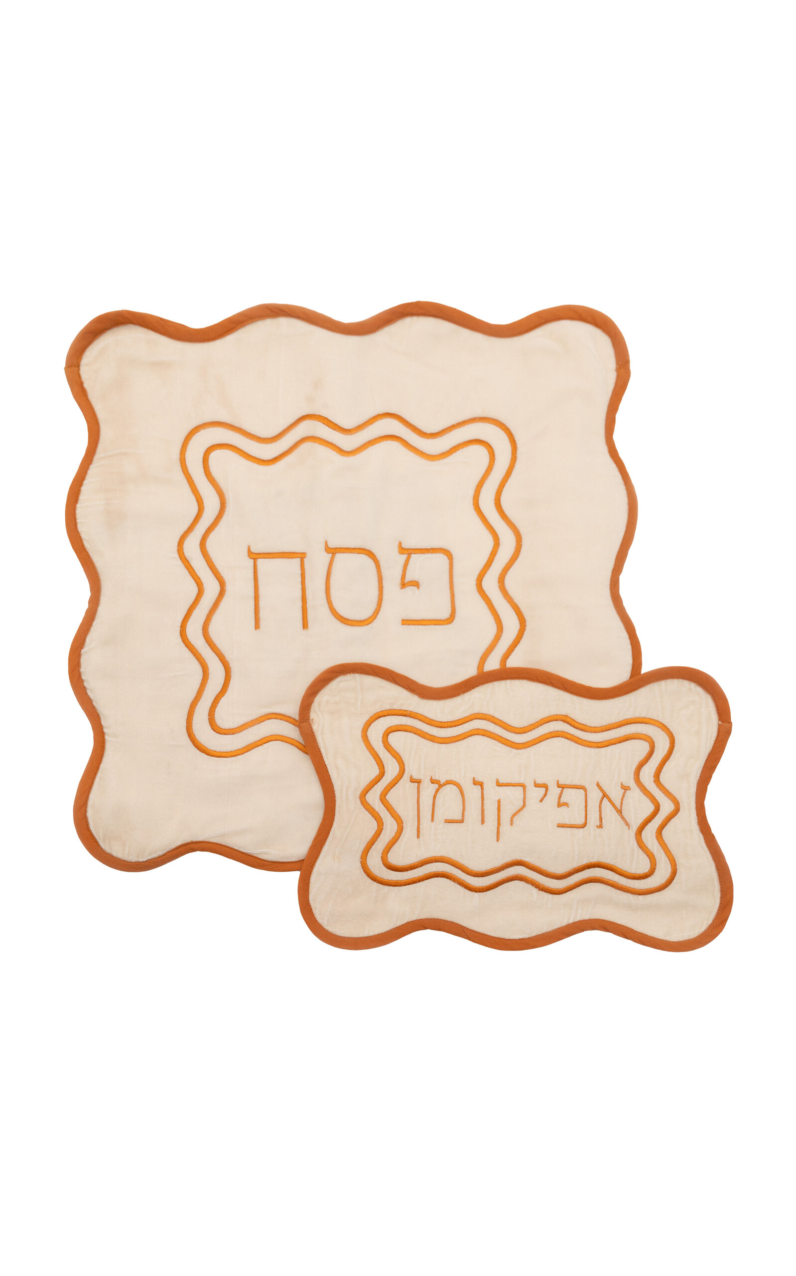 Casa Salmaa The Matzah Set In Rust Crème Velvet - Ivory