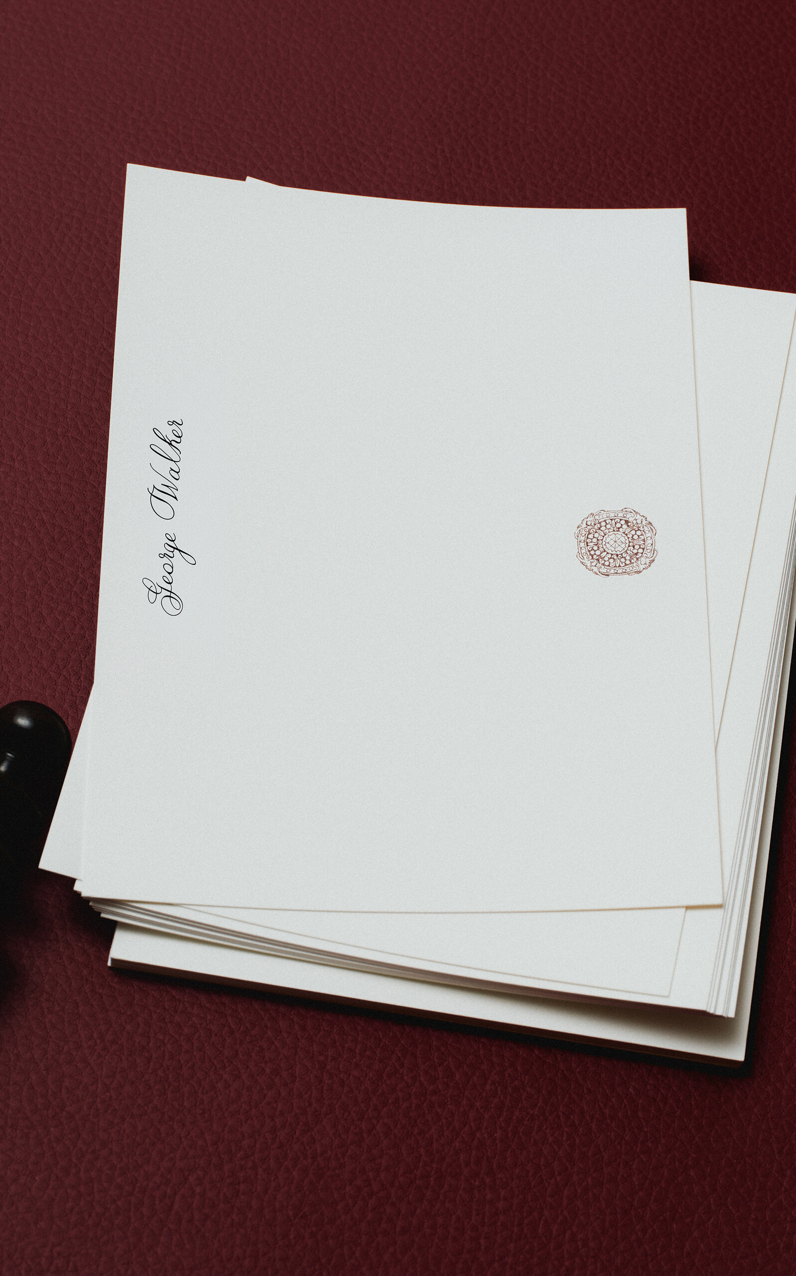 Memoire Mémoire - Personalized High Castle Stationery Set; Set Of 25 - Multi