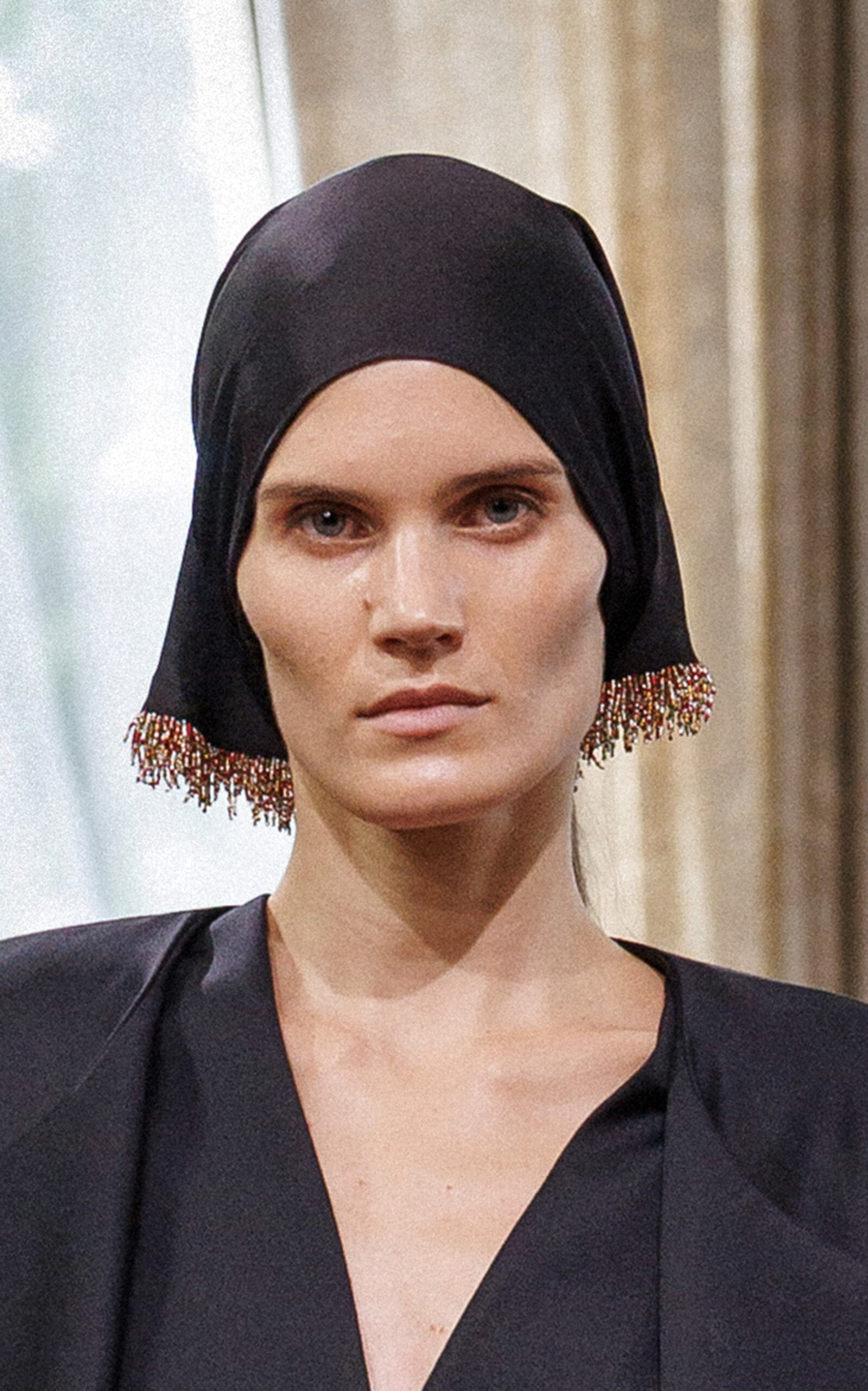 Kallmeyer Amani Beaded Scarf In Burgundy