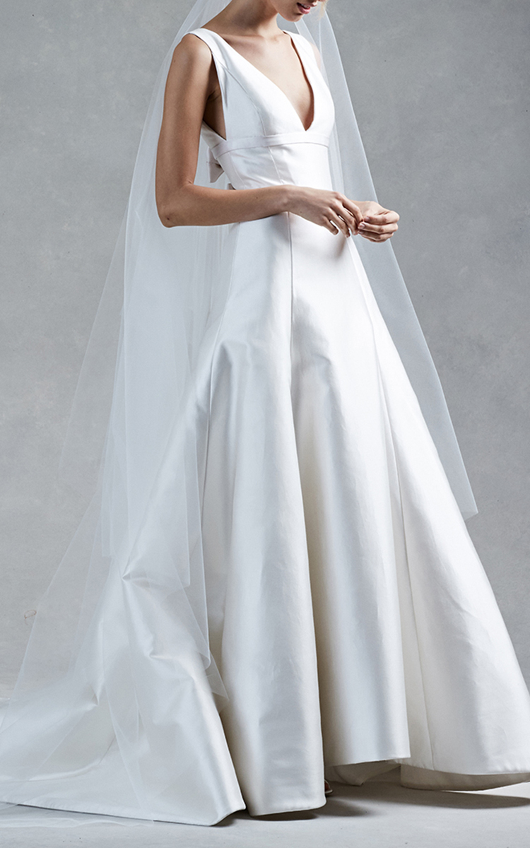 moda operandi oscar de la renta