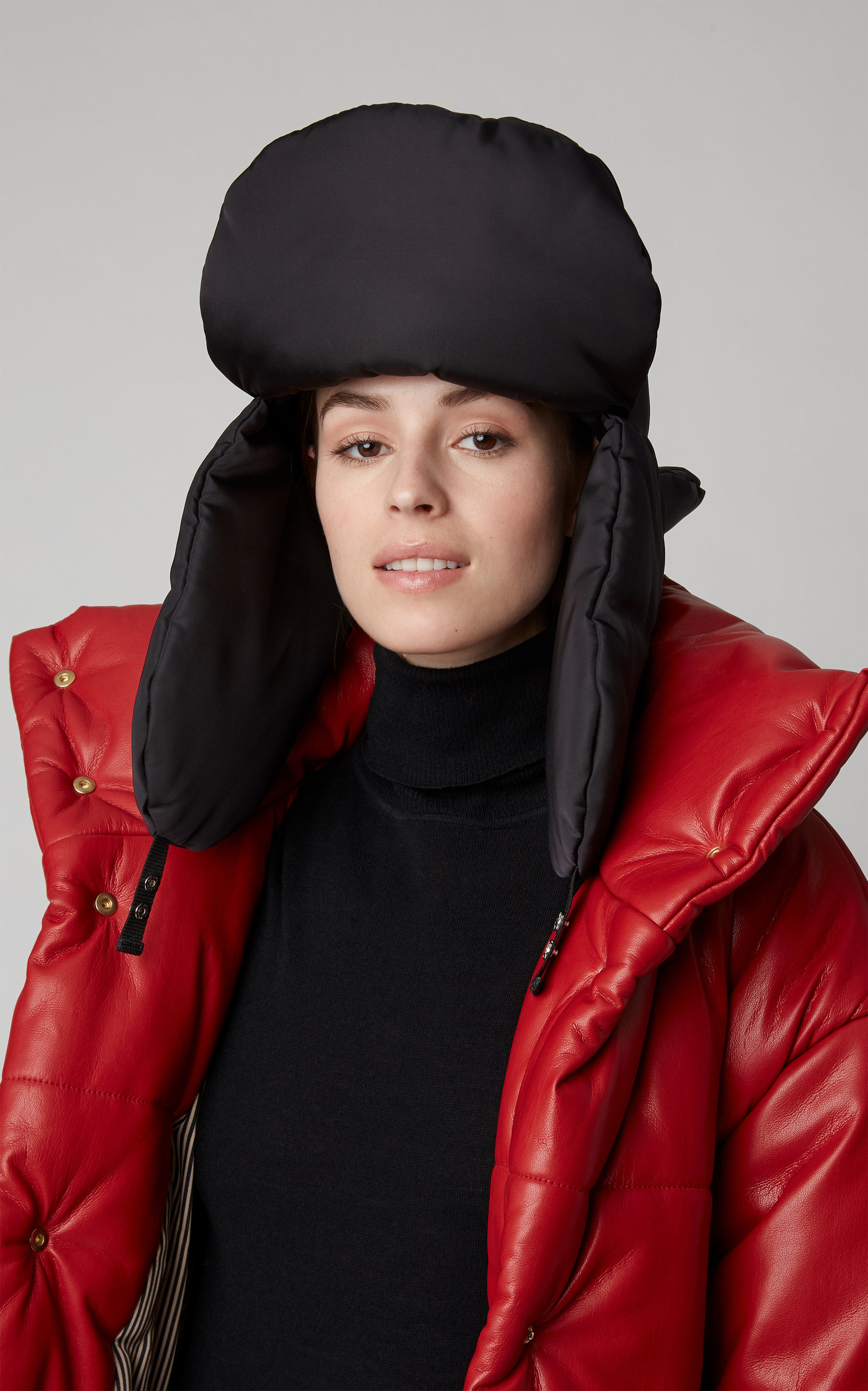 prada winter hat