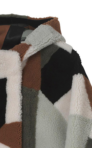Welyn Reversible Oversized Patchwork Shearling Hooded Coat展示图