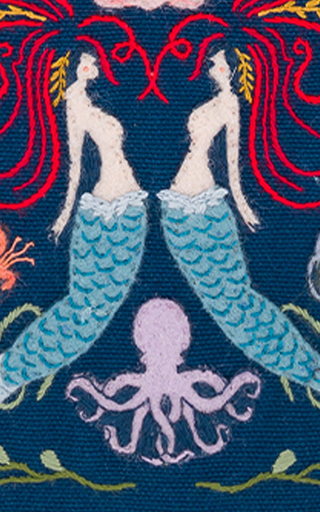 Little Mermaid Embroidered Book Clutch展示图