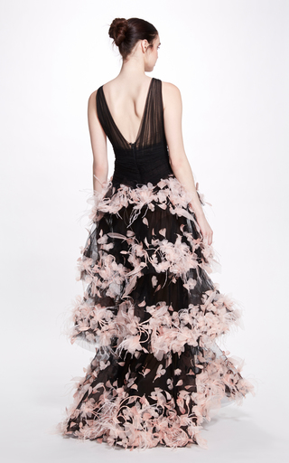 Feather-Trimmed Tiered Tulle Gown展示图