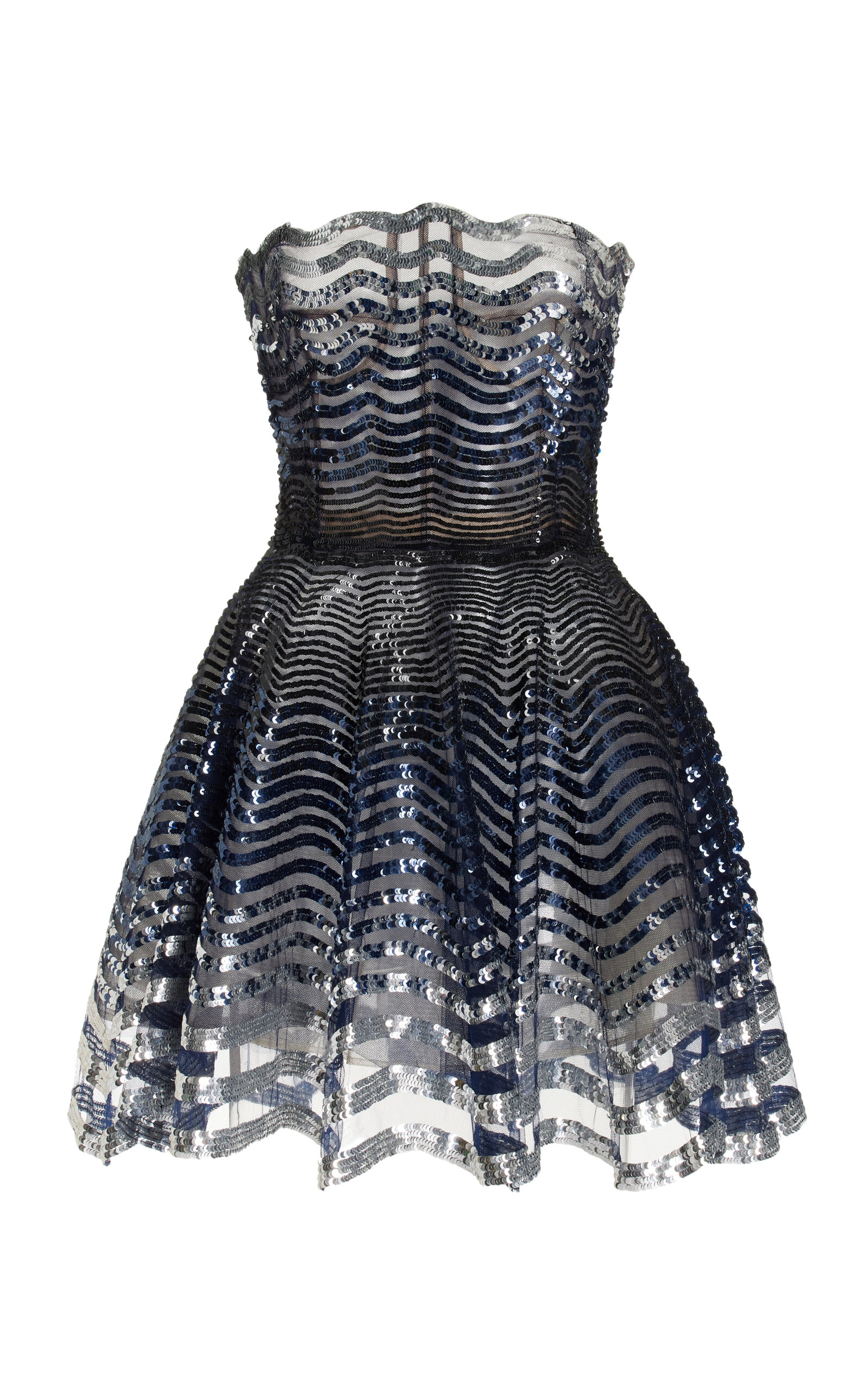oscar de la renta sequin scallop embroidered dress Poppy Wedding Dress: An Explosion of Flowers for a Dream Wedding main image 0