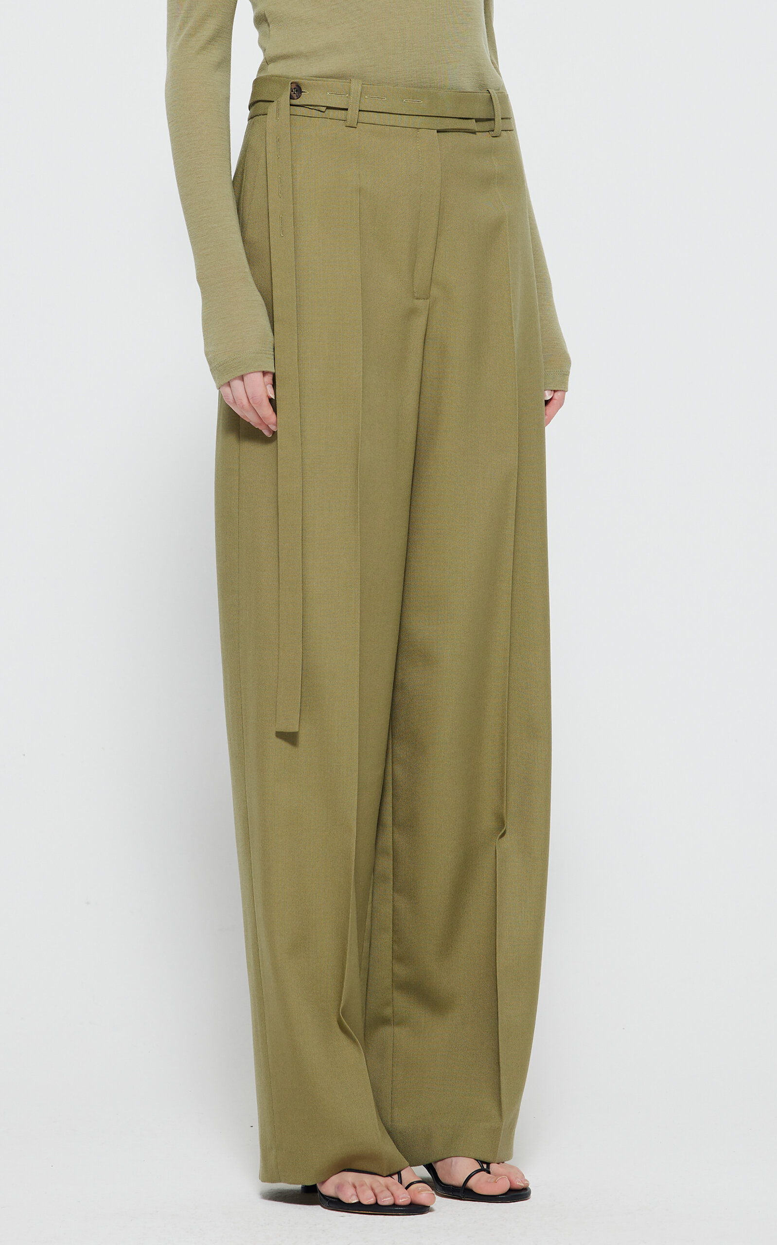 Rohe Belted Relaxed Pants In Green