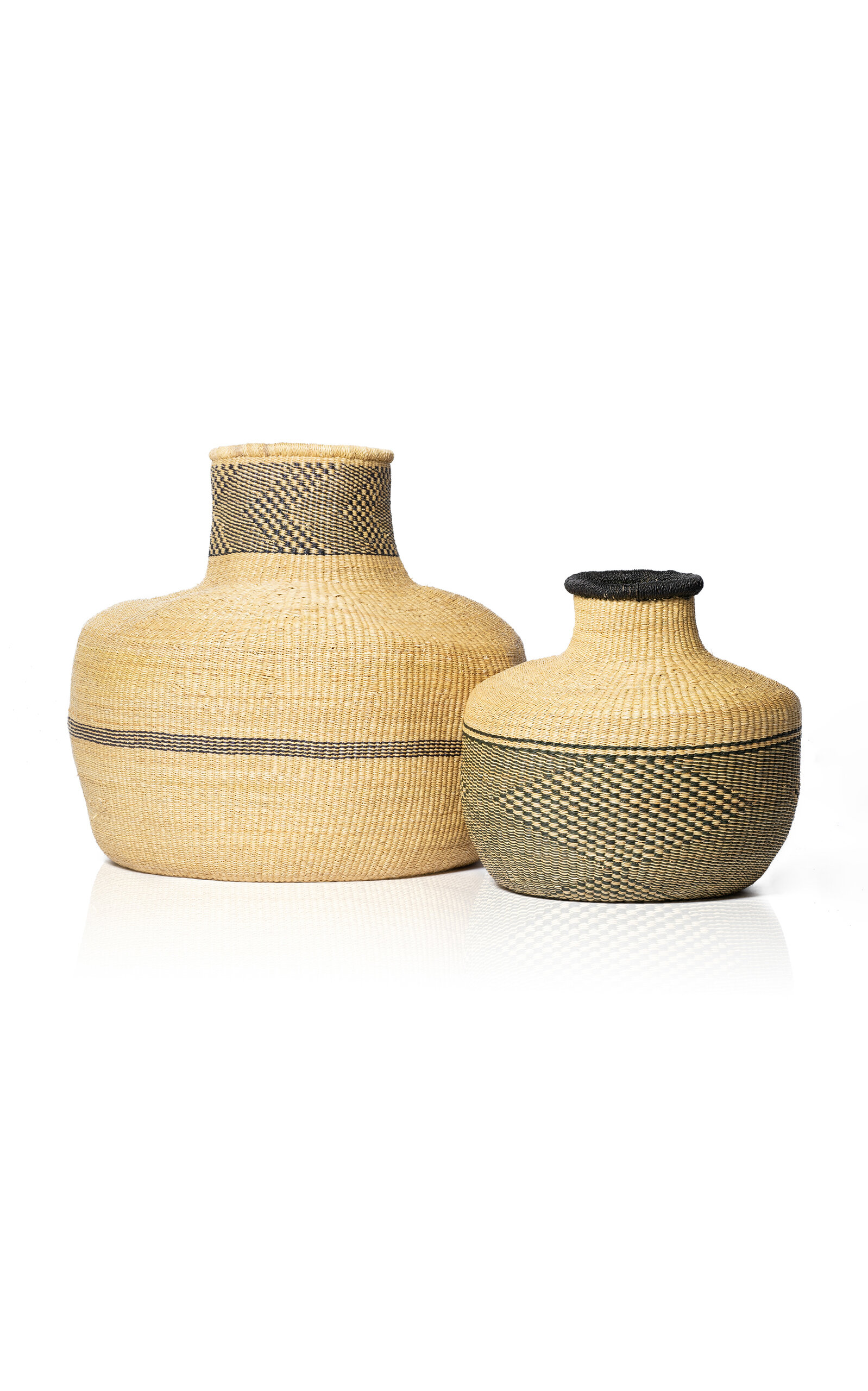 Sonder & Holliday The Celia Large Raffia Jar In Multi