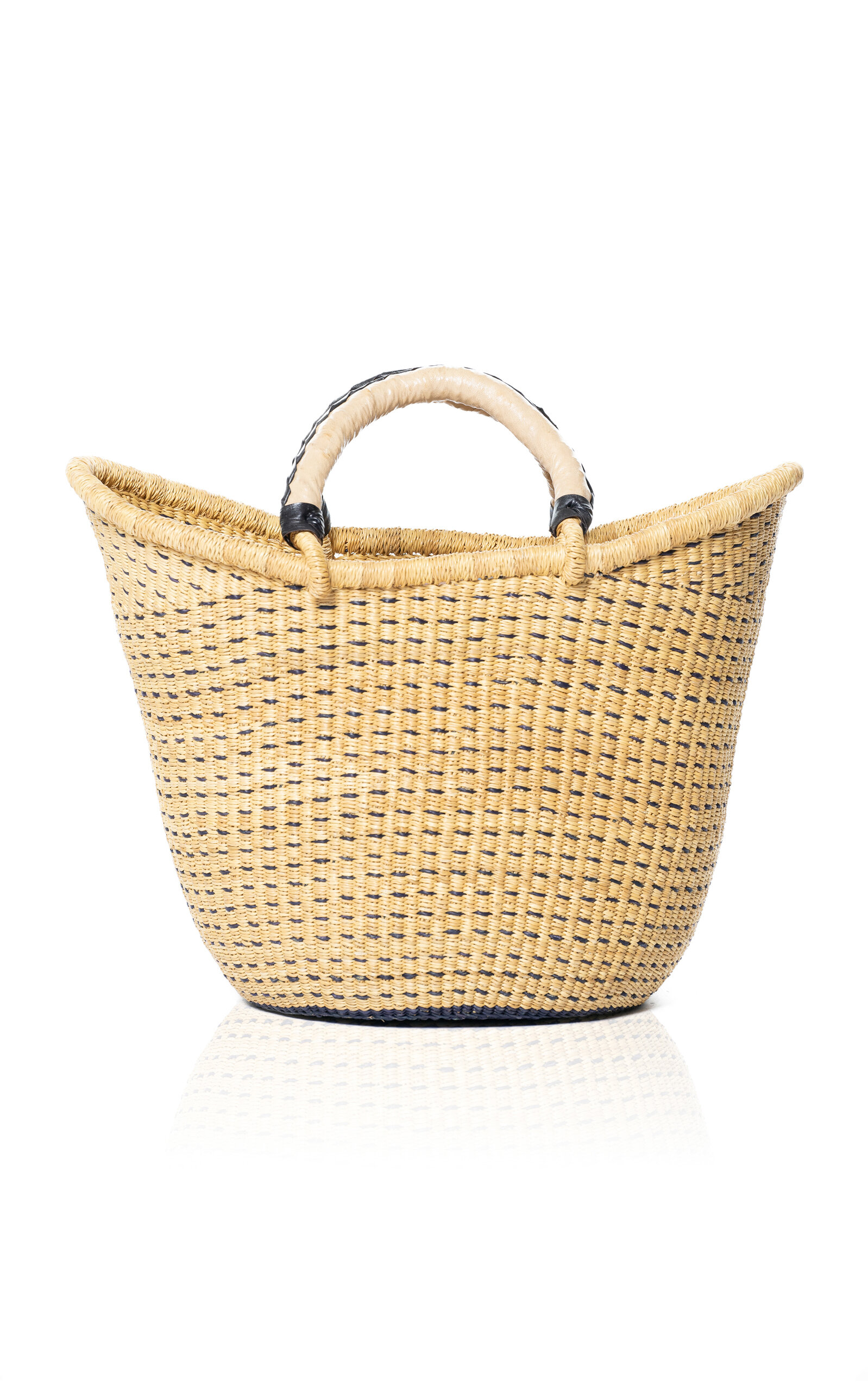 Sonder & Holliday The Grand Victoria Basket No. 4 In Off-white