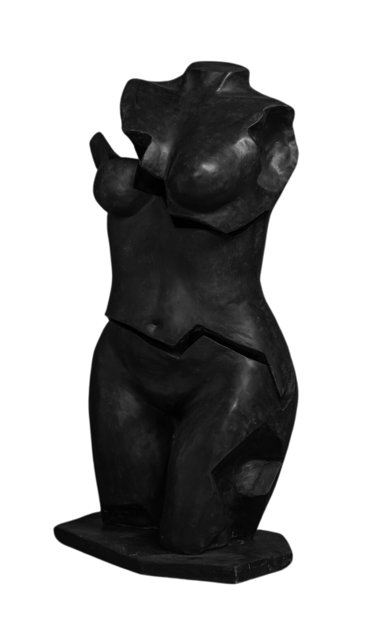 Marcela Cure Fragmentia 04 In Black