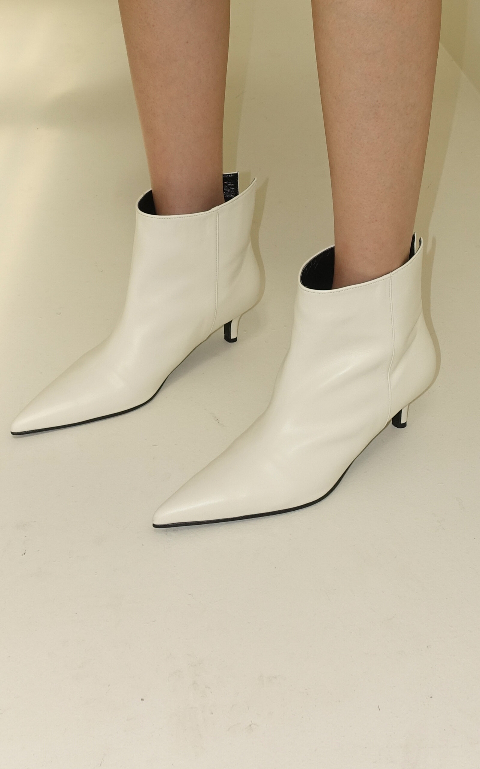 Reike Nen Sia Leather Boots In White