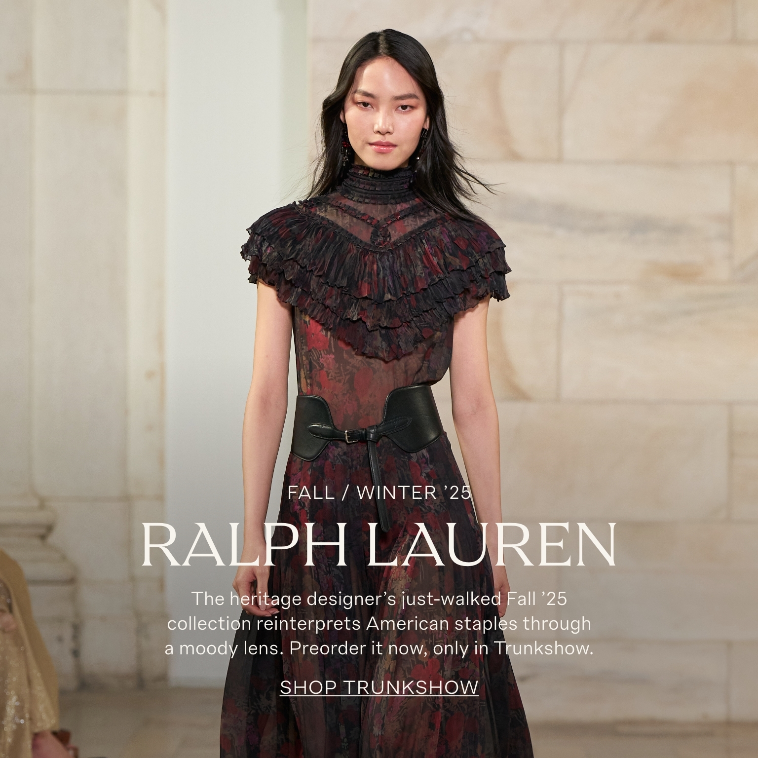 Women's Designer Clothing Collections & Runway Fashion Women's Designer Clothing Collections & Runway Fashion